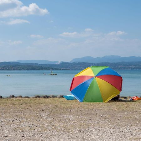 Holiday Home Garda Blue By Interhome Rivoltella del Garda Exterior foto