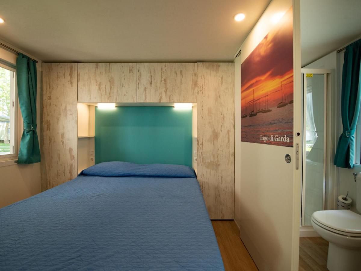 Holiday Home Garda Blue By Interhome Rivoltella del Garda Exterior foto